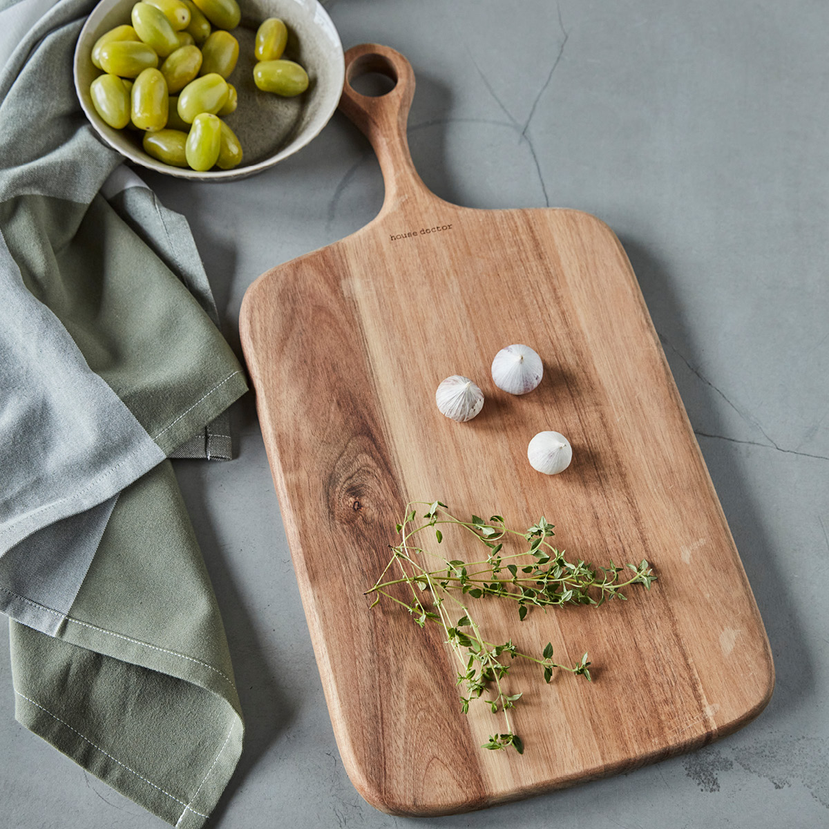 House Doctor Eya Leikkuulauta 50x25 cm Akaasia