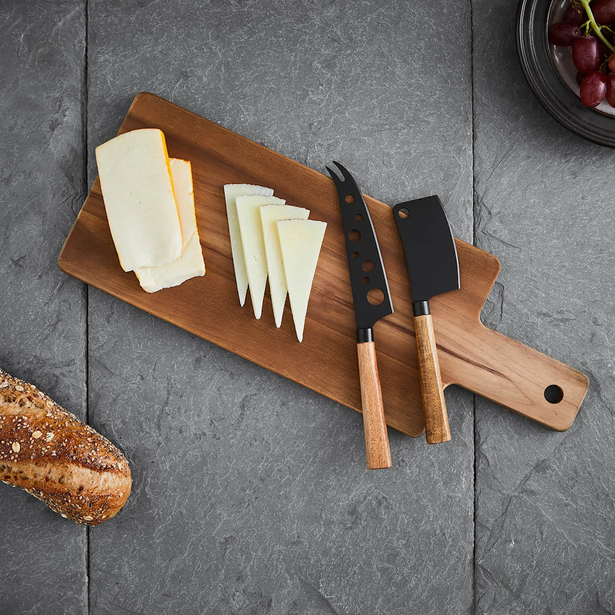 Haws Santo ostesett m/2 kniver og skjærebrett hover