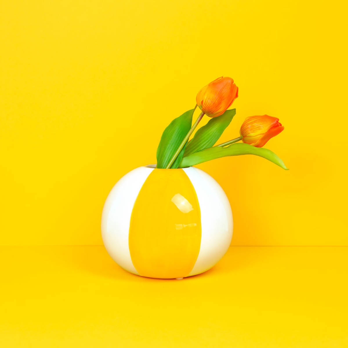 Balvi Floats vas 14 cm Beachball gul