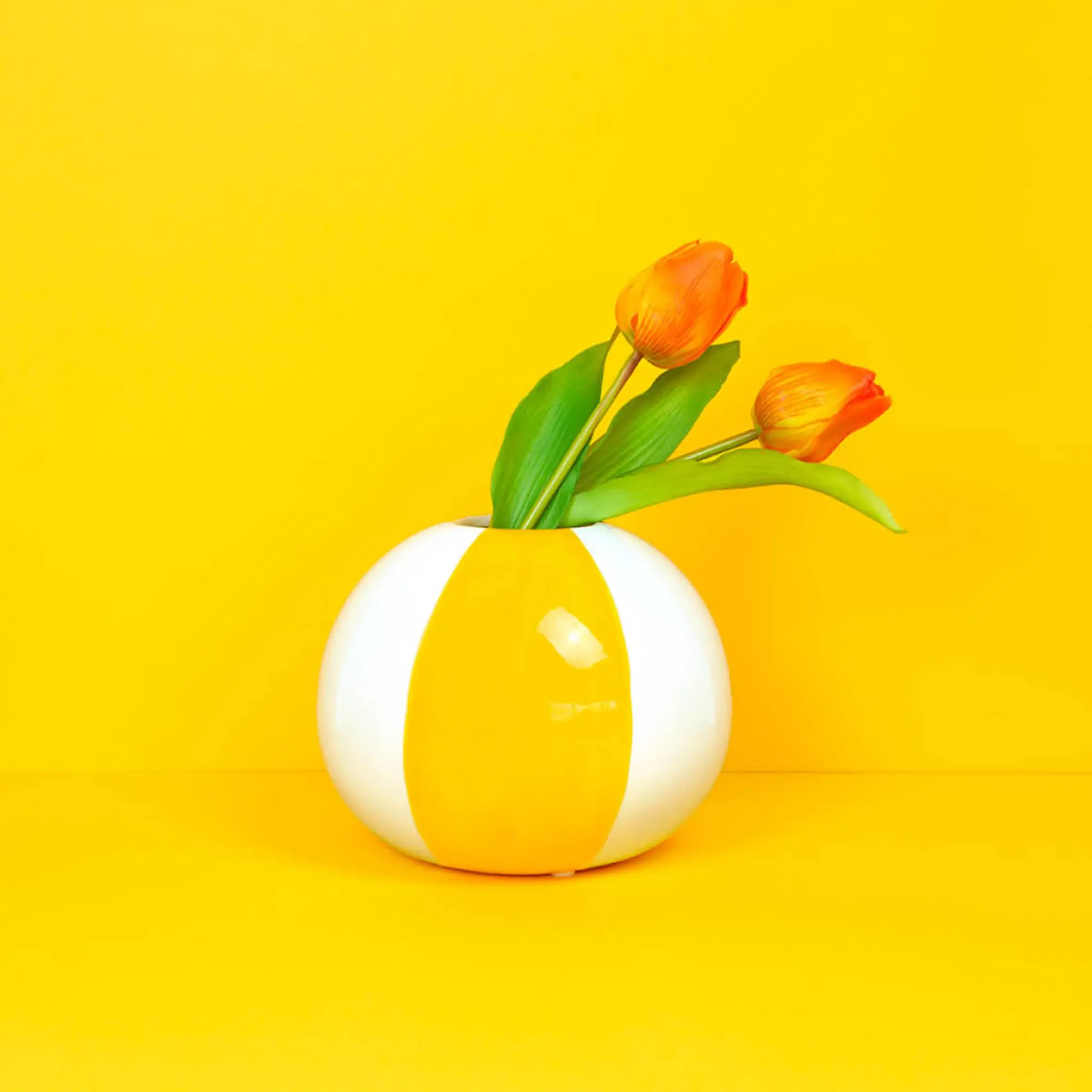 Balvi Floats vas 14 cm Beachball gul