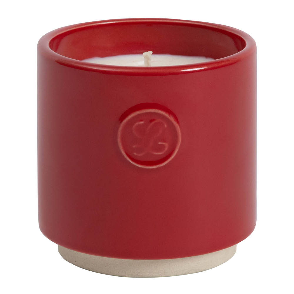 Liljeholmens Doftljus "Lisa" äpple & julkryddor 7,9 cm röd