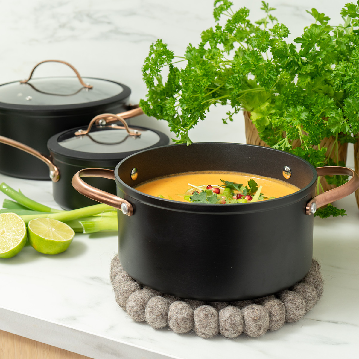 Sabor Hotspot Grytunderlägg ull 21 cm Beige