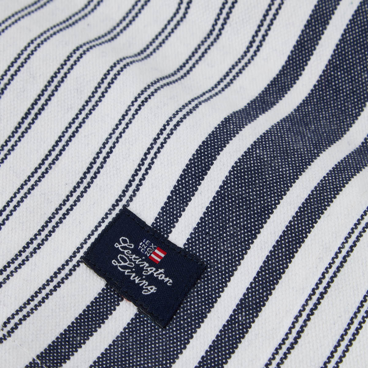 Lexington Icons stripete oxfordløper 50x250 cm hvit/dress blå
