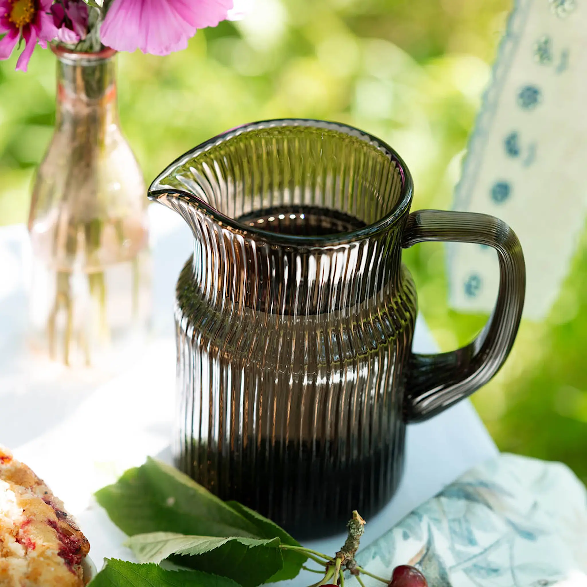 Klimchi Ethel mugge 1L black smoke