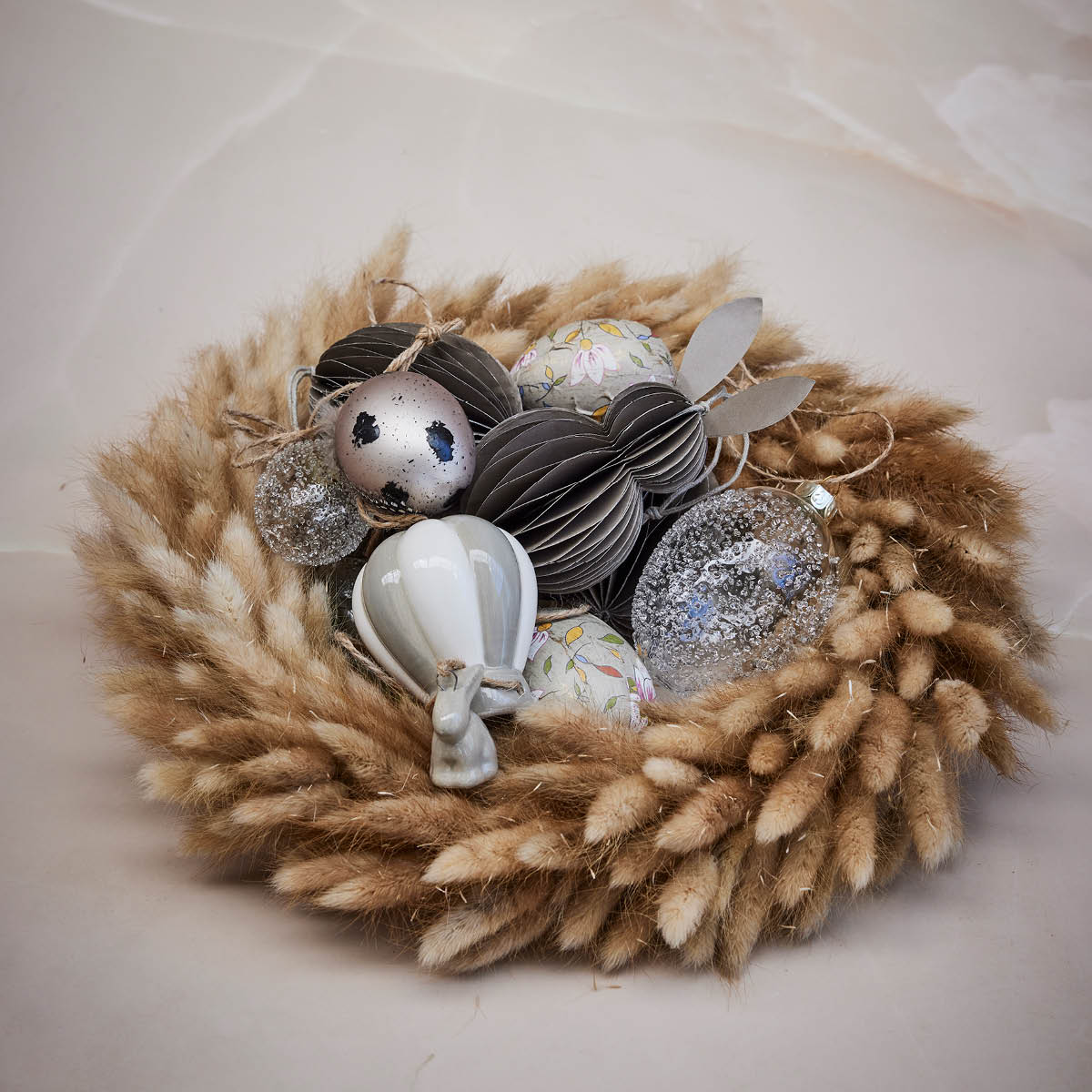 Lene Bjerre Deifilia Koriste kani kuumailmapallossa 11 cm Tummanruskea