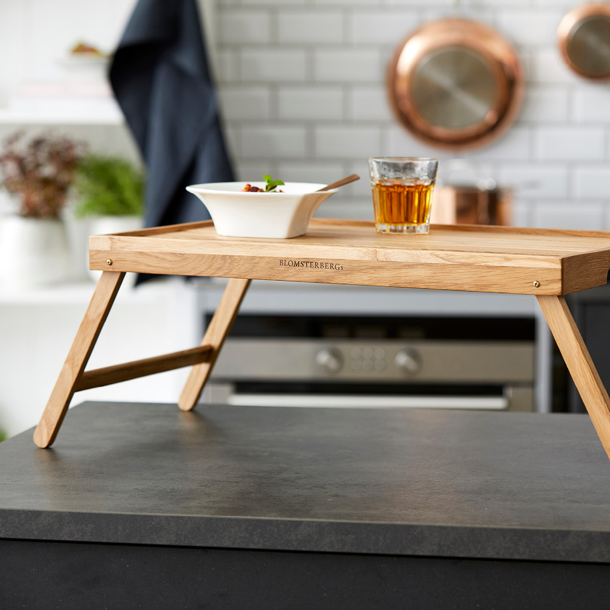 Blomsterberg Tarjotin 64x31,5 cm Tammi