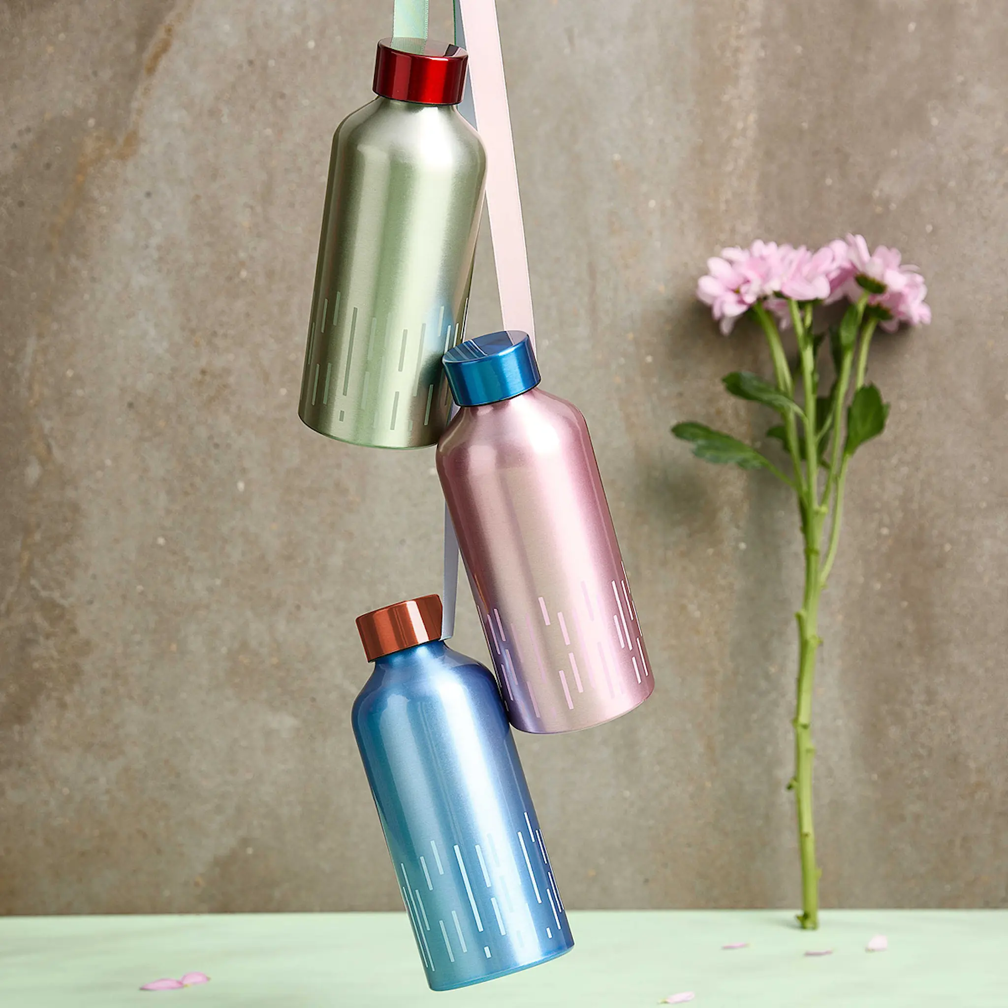 Aida - Life in colour Confetti To Go alu flaska 0,6 L aqua