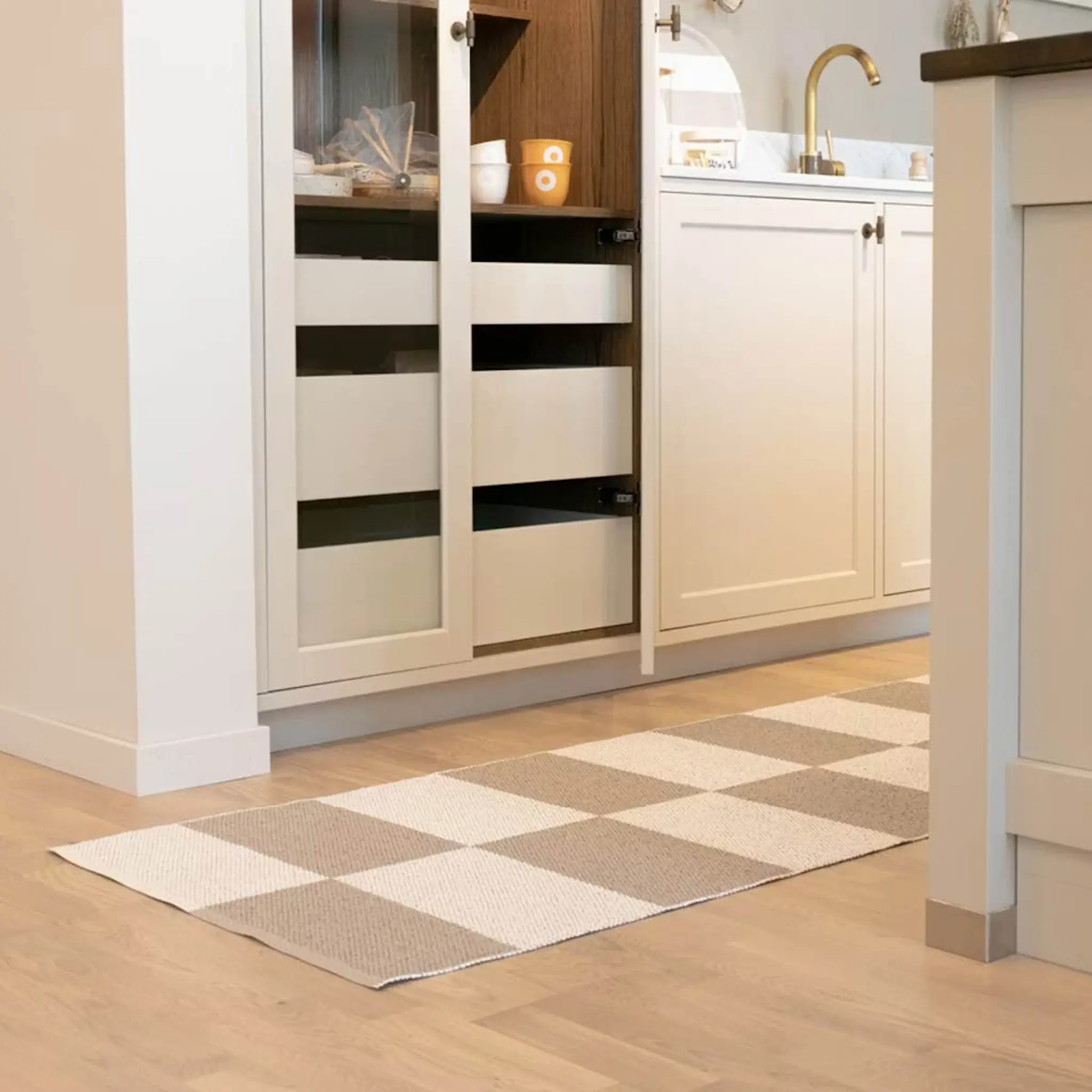 Rotor Design Hallmatta Square 250x70 cm beige/vit