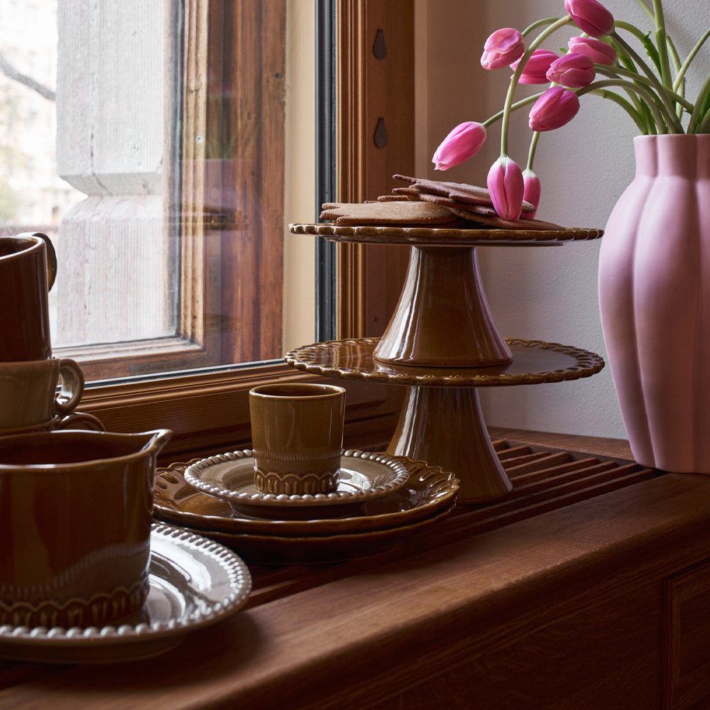 PotteryJo Tulipa Tårtfat 30 cm Umbra