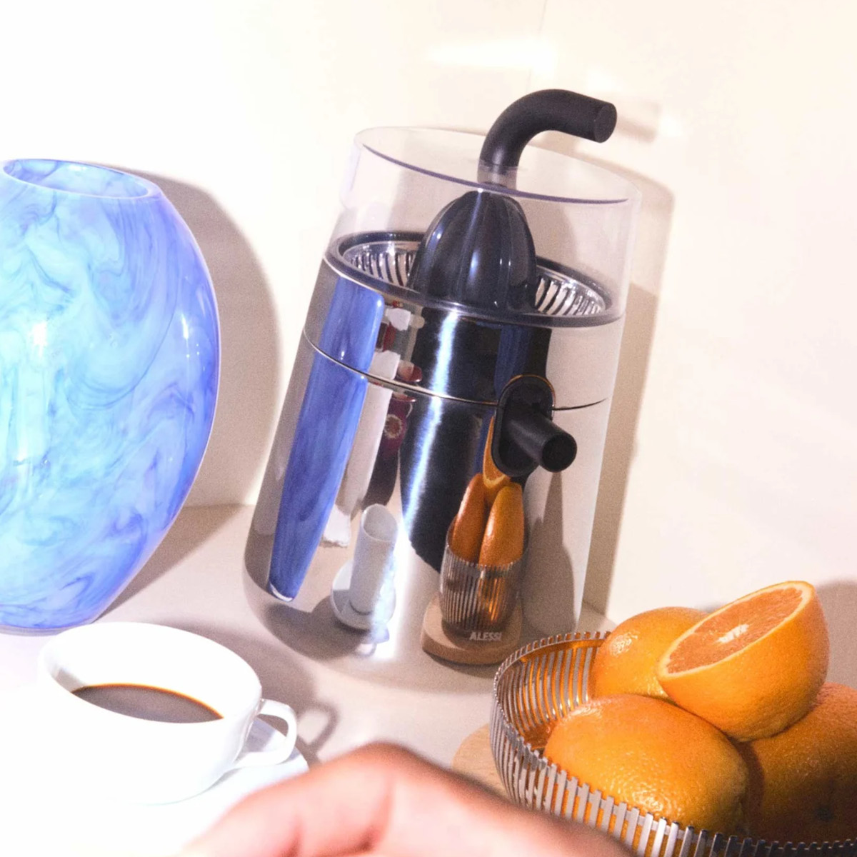 Alessi Toru Sähköinen sitruspuristin 85W Musta