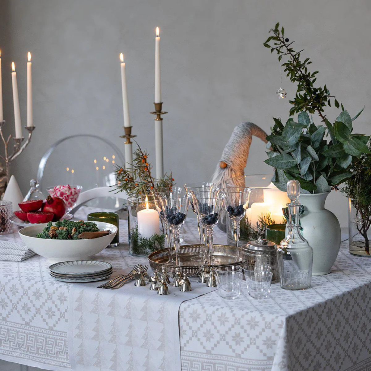 Ekelund Åttebladrose bordduk 80x80 cm beige