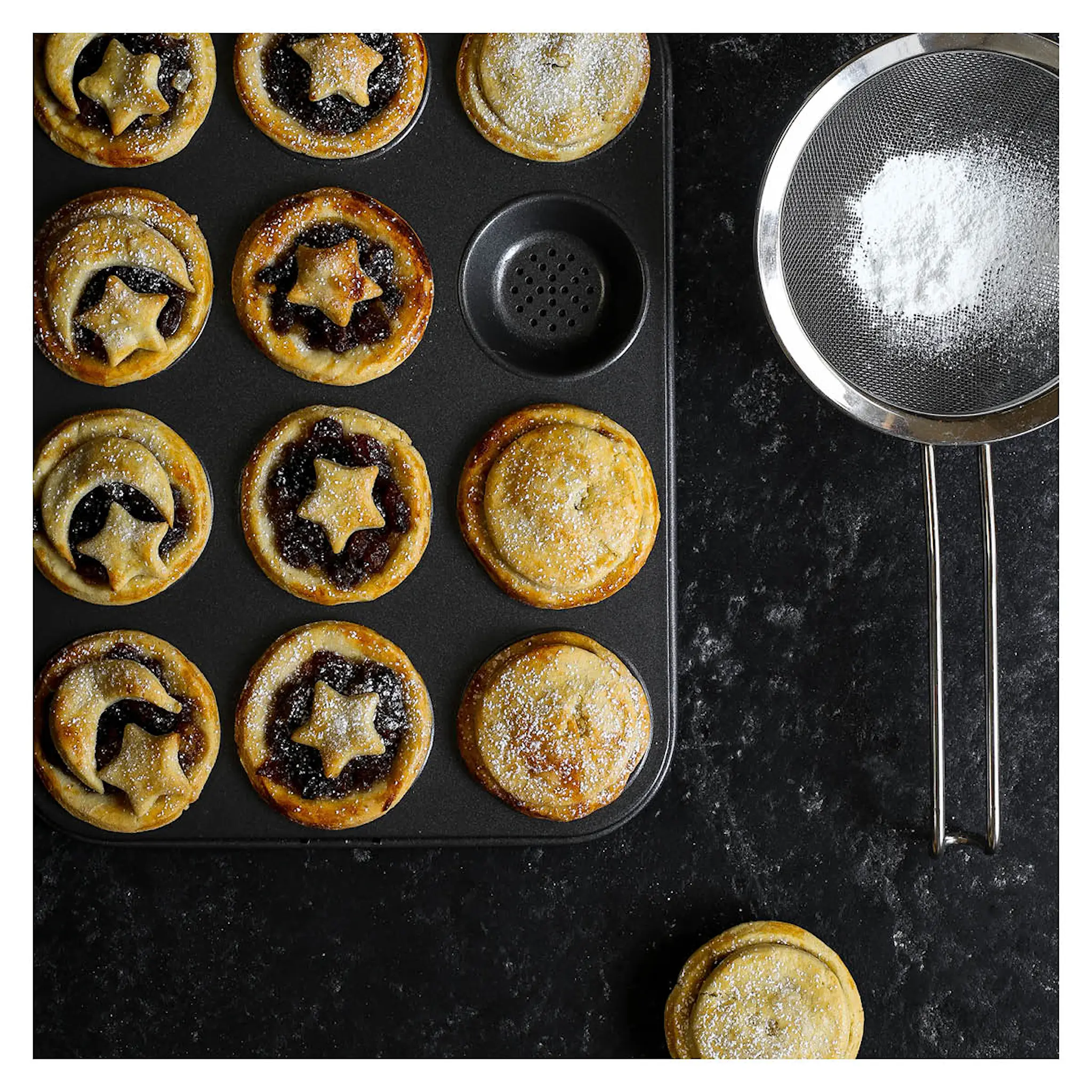 MasterClass Crusty Bake Mini Muffinssivuoka 6x2 cm 12 muffinsille
