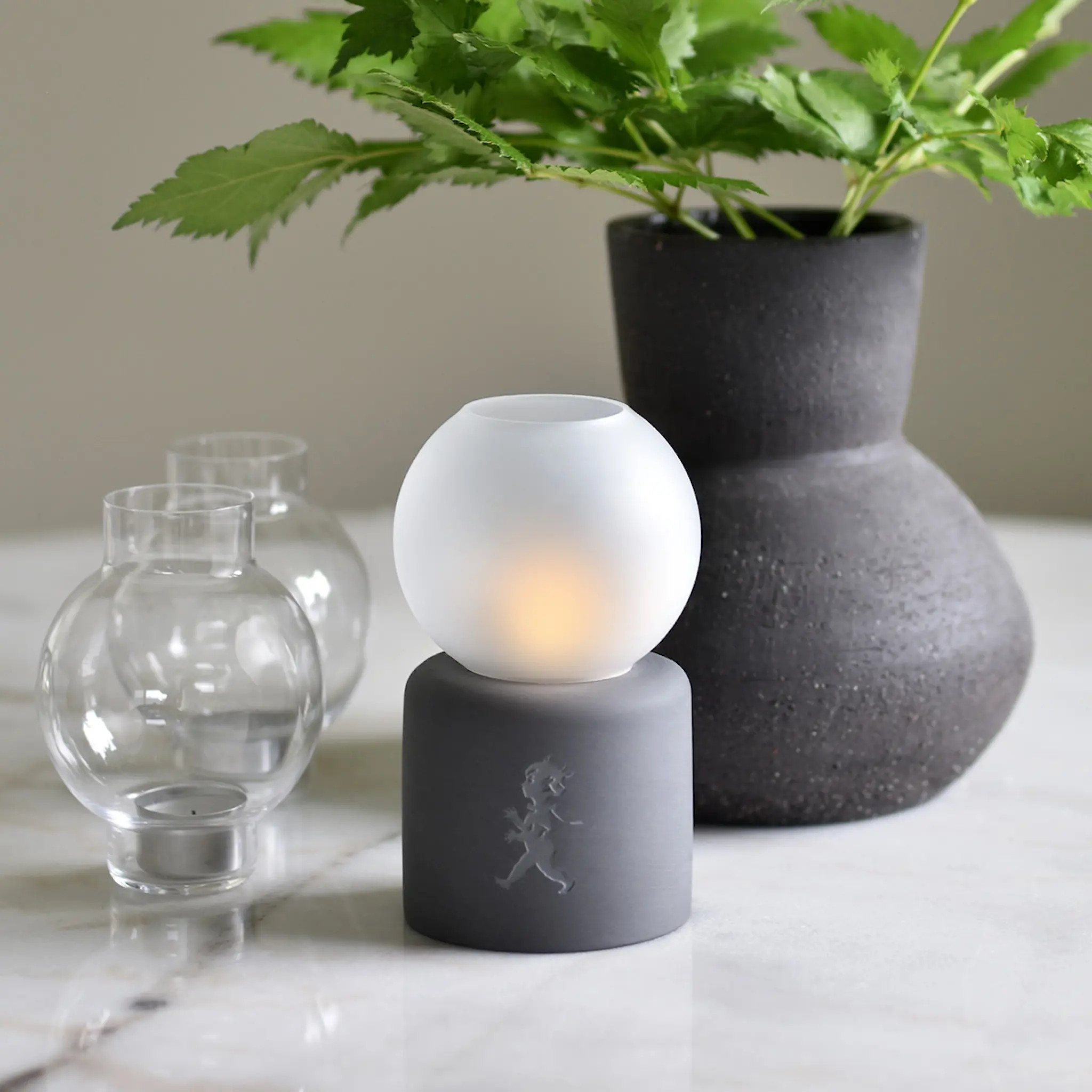 SOLSTICKAN Globe värmeljuslykta 17 cm antracit