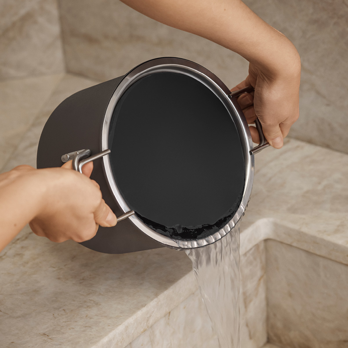 Eva Trio Grey Line gryte 2,5L 16 cm keramisk Slip-Let