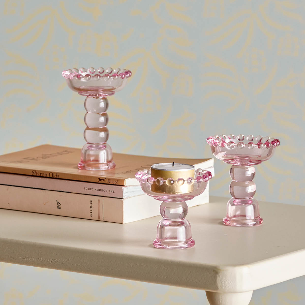 Bloomingville Delphia ljusstake i glas 3 delar rosa