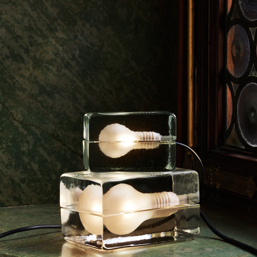 Design House Stockholm Lightning Block lampe klar/svart