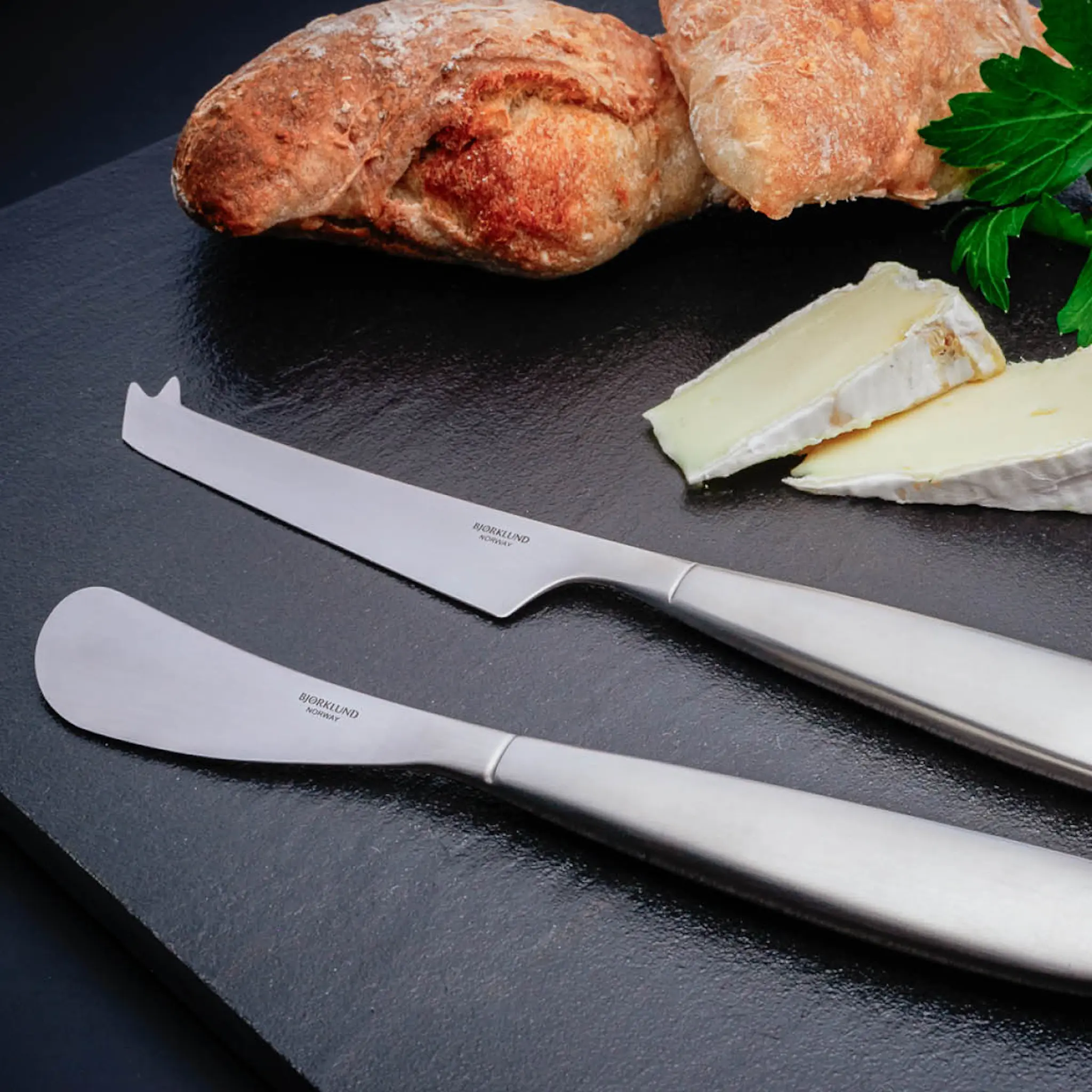 Bjørklund Kvitfjell ostkniv 21 cm stål