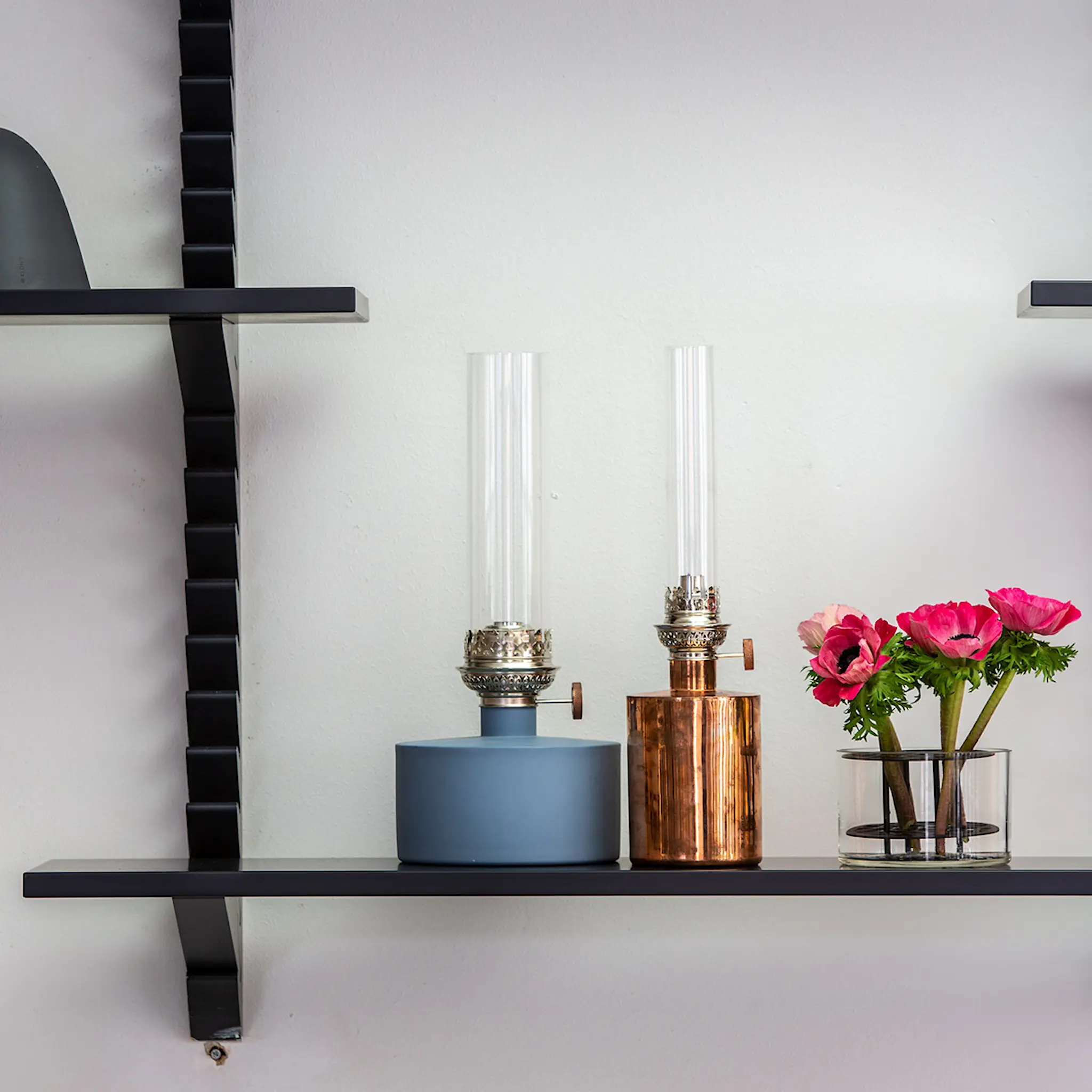 Klong Äng Vas liten Blåsvart