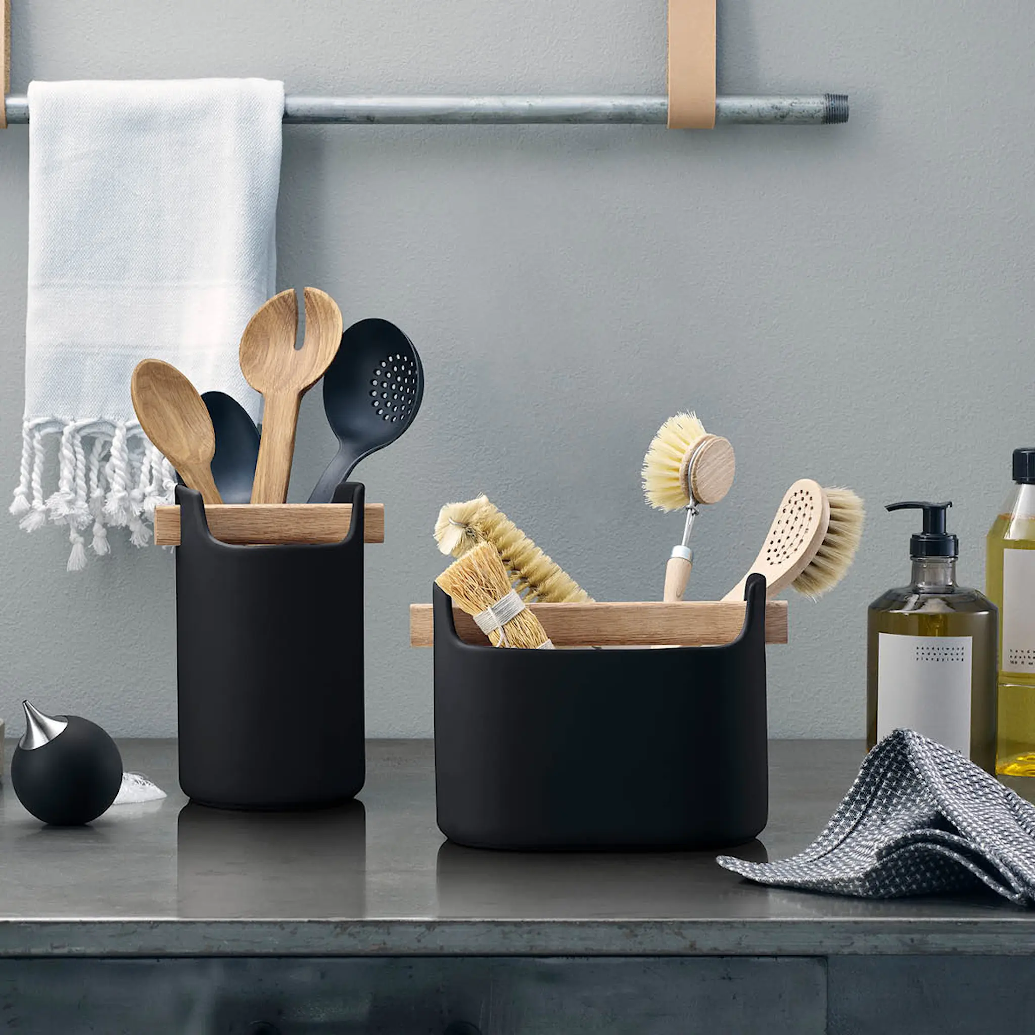 Eva Solo Toolbox 15 cm keramik svart