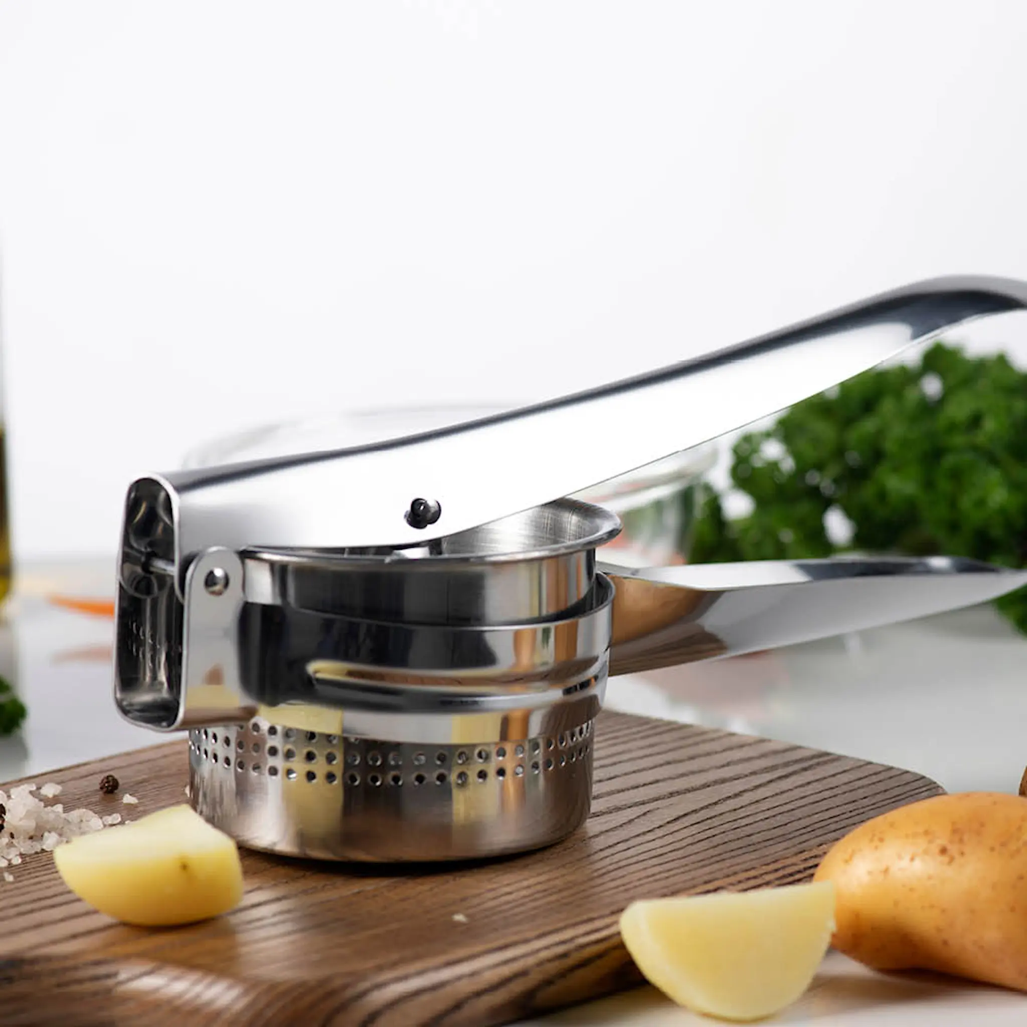 Modern House Kitchen Things potetmoser 27 cm børstet stål