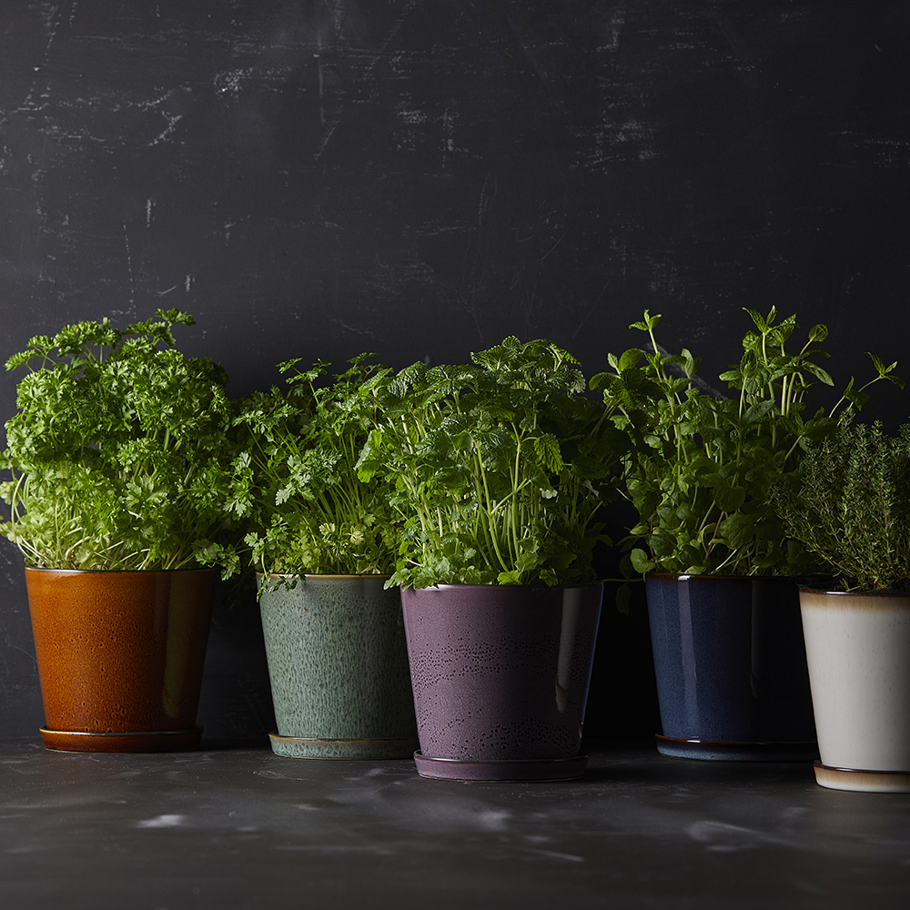 Bitz Blomsterpotte 14 cm mørk blå/svart