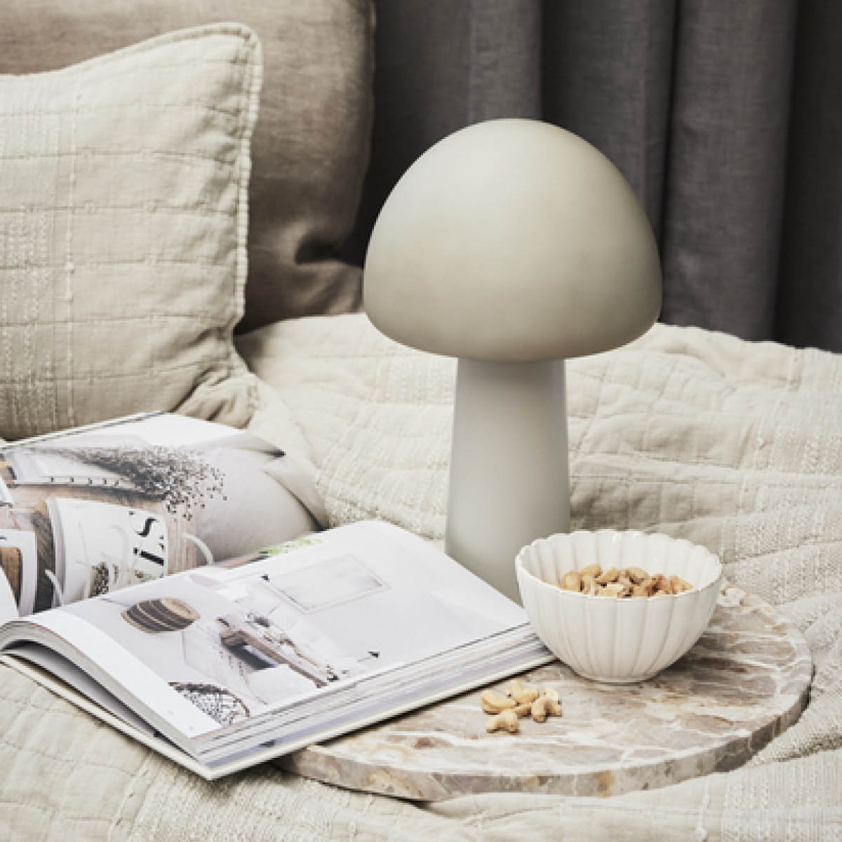 Lene Bjerre Nellie bärbar LED-lampa 33 cm sand