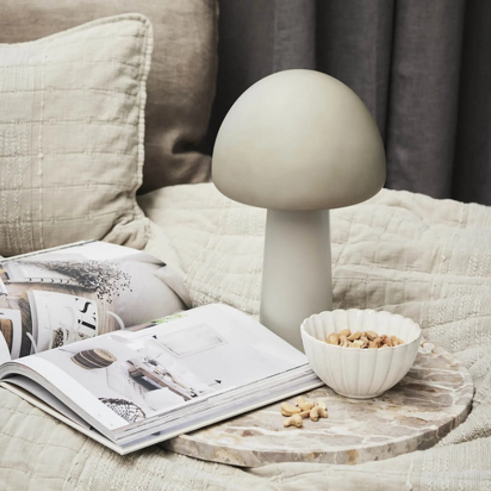 Lene Bjerre Nellie bärbar LED-lampa 33 cm sand