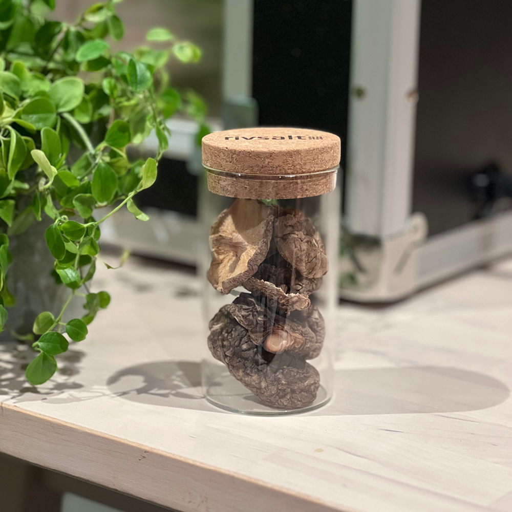 Rivsalt Torkad shiitake umami 030 glasburk 20 g