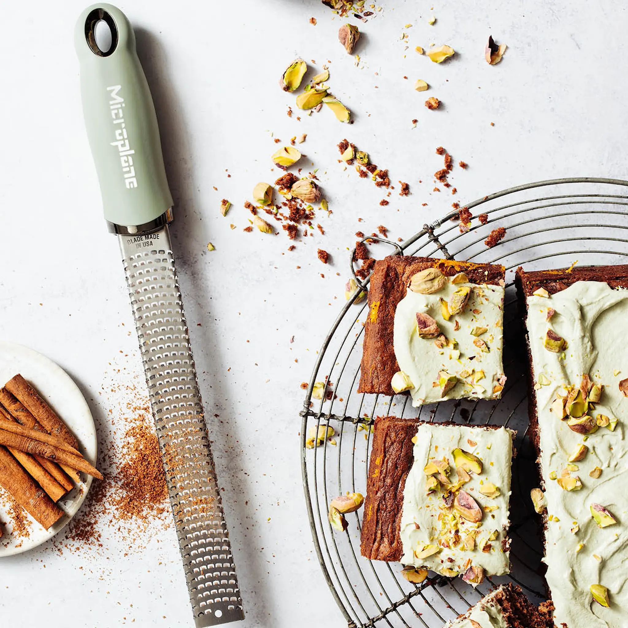 Microplane Premium Classic Zester Raastin 32 cm Sage Green