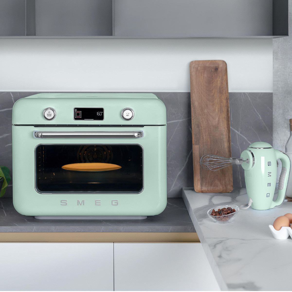 Smeg Smeg Erillinen yhdistelmäuuni COF01 Pastellinvihreä