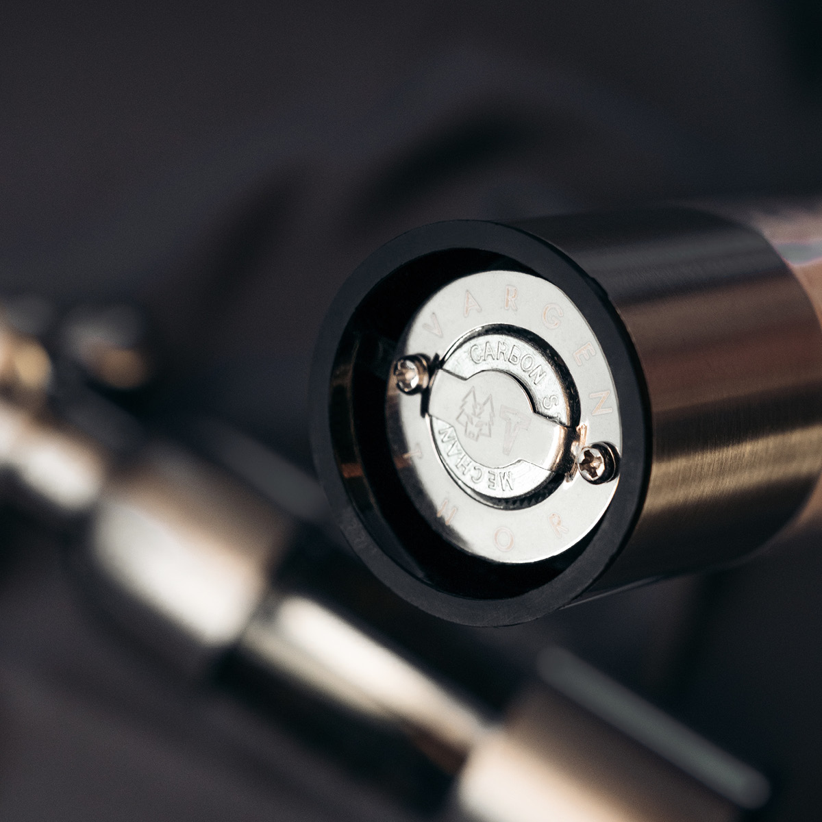 Vargen & Thor Axia Suola- ja Pippurimylly 18 cm Hopea