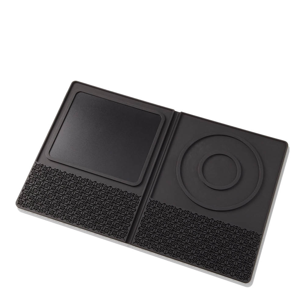 Innovine 3-i-1 barmatta med skärbräda 47x30 cm svart