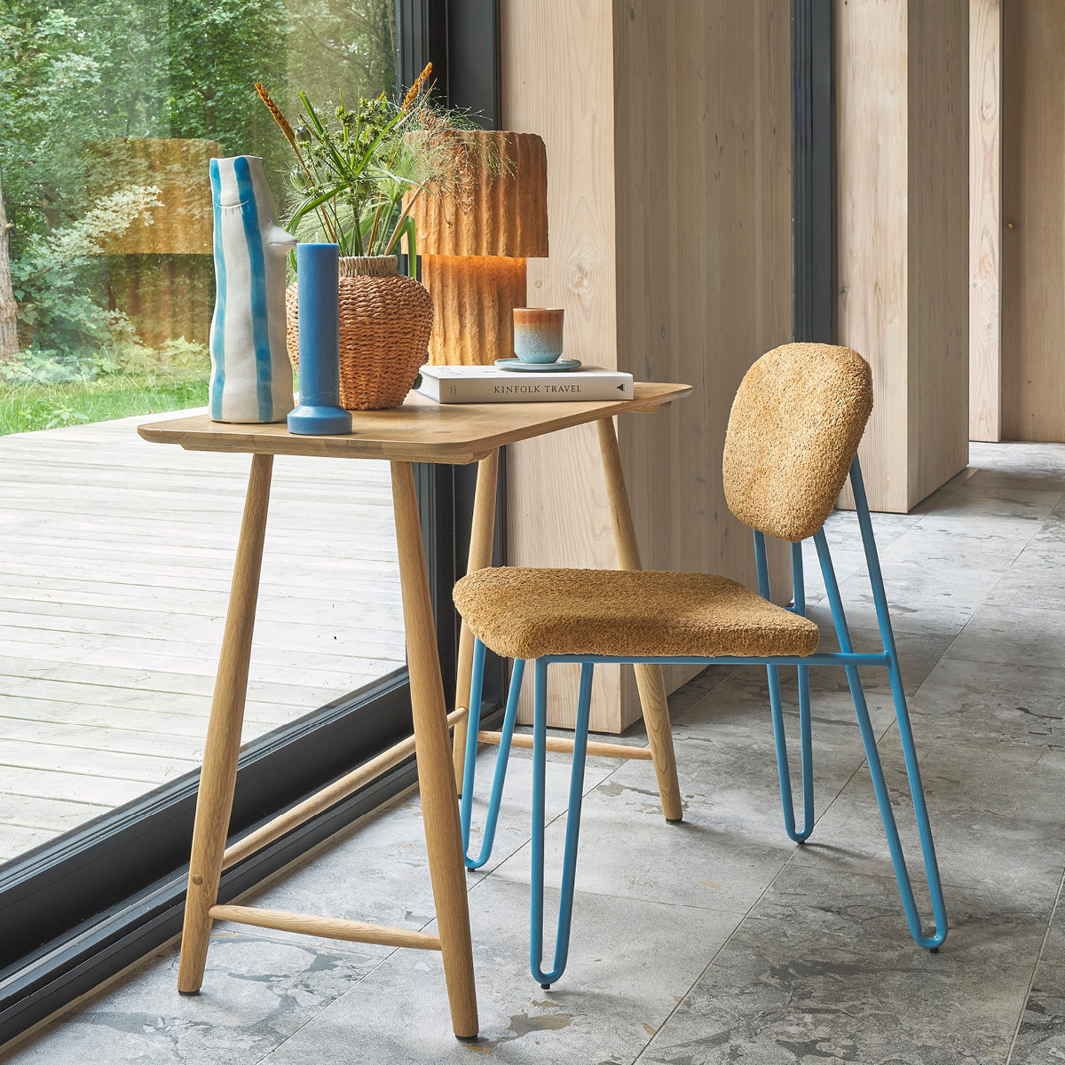 Villa Collection Styles Vas med näbb och ögonfransar 34 cm Blå