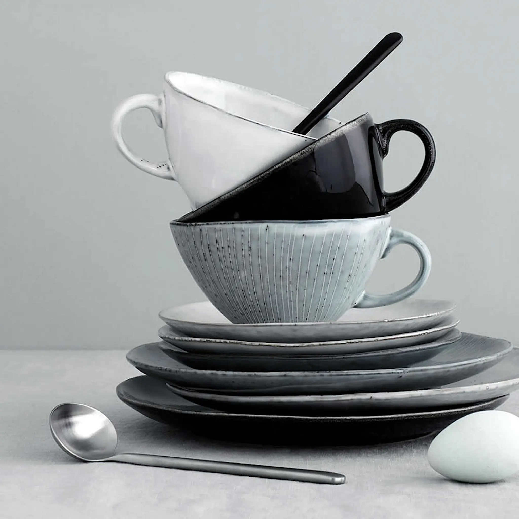 Broste Copenhagen Nordic Coal Kulho 17 cm Musta