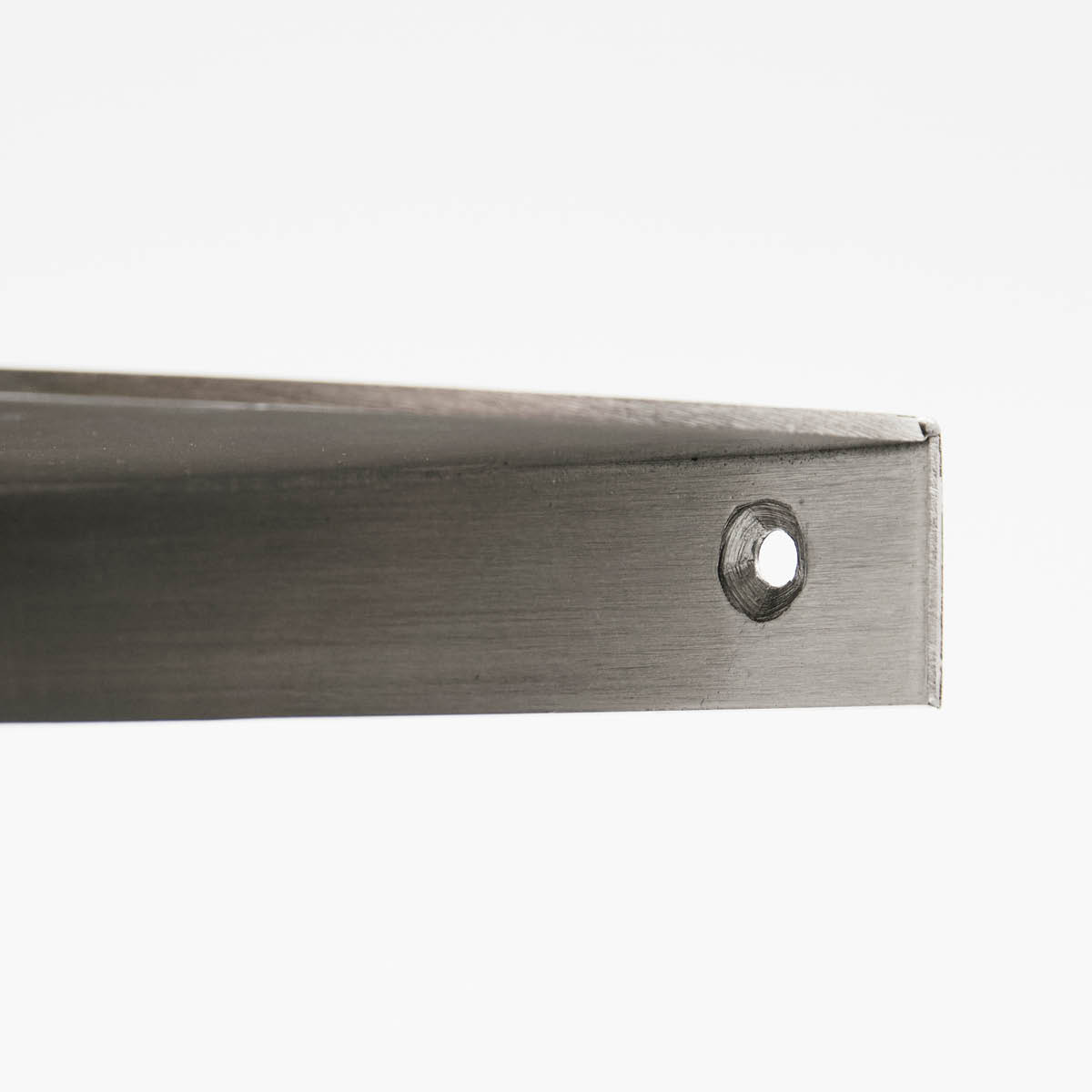 House Doctor Vegghylle Mega i jern 18x36,5x18 cm børstet sølvfinish