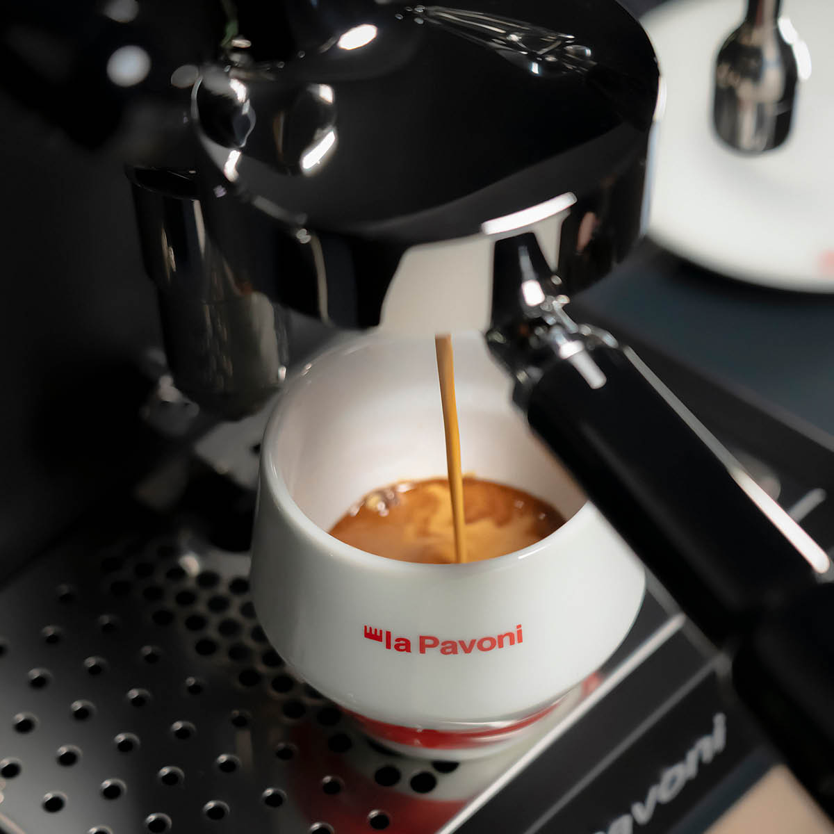 La Pavoni Mini Cellini X semiproffesionell kaffemaskin svart