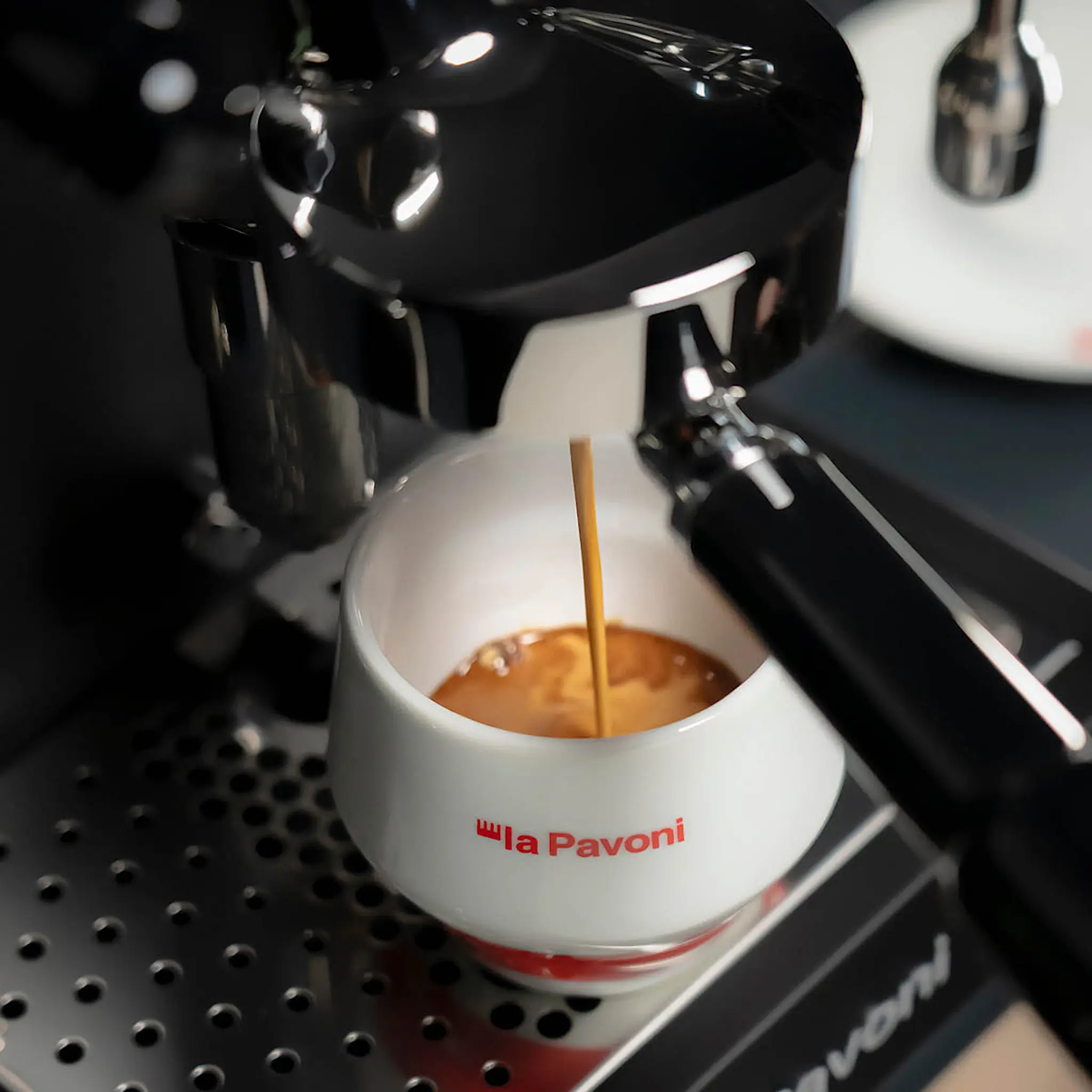 La Pavoni Mini Cellini X semiproffesionell kaffemaskin svart