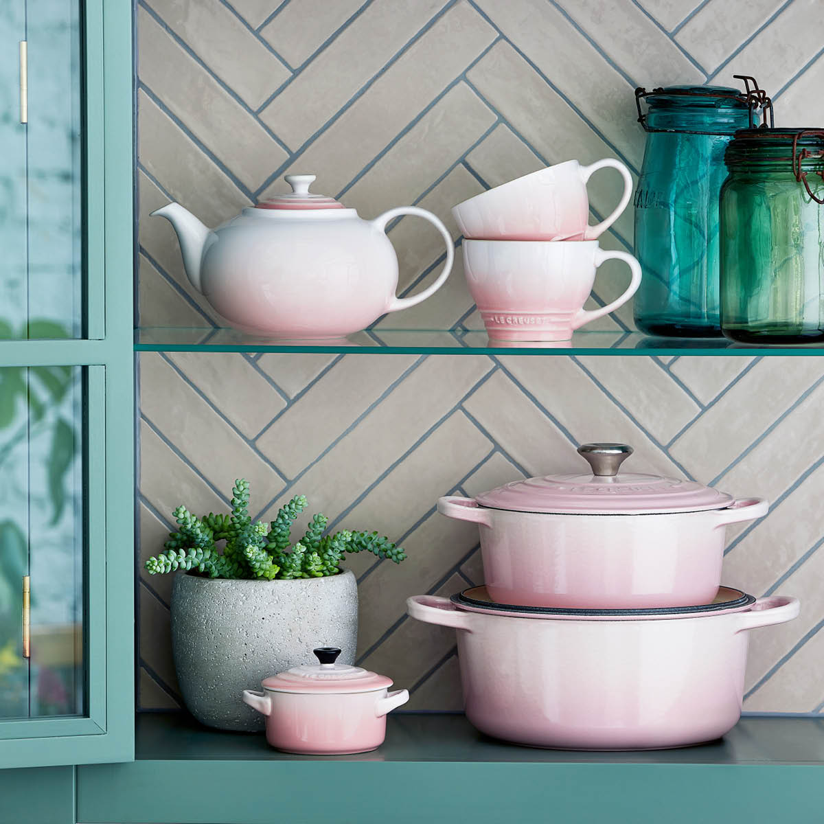Le Creuset Signature Gjutjärnsgryta rund 24 cm 4,2 L Shell Pink
