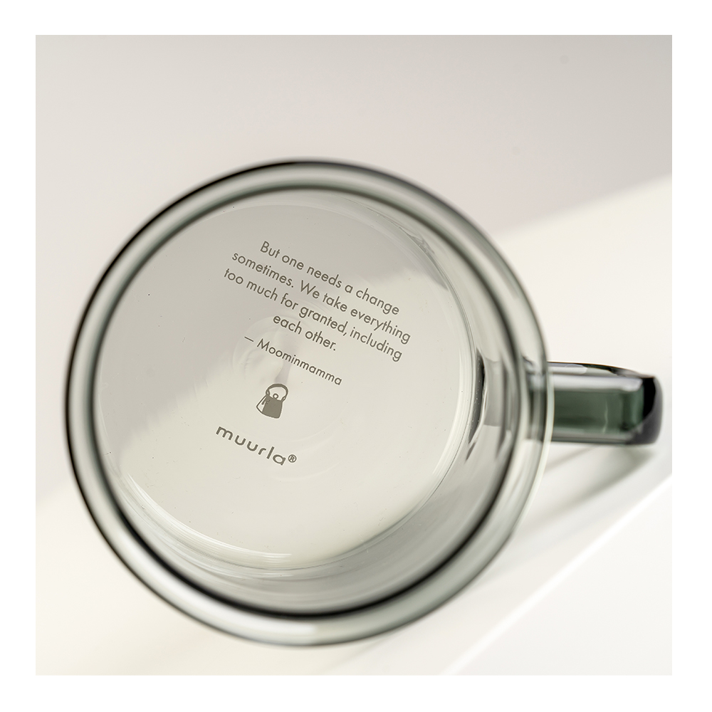 Muurla Mummi glasskopp 35 cl Mummimamma grå