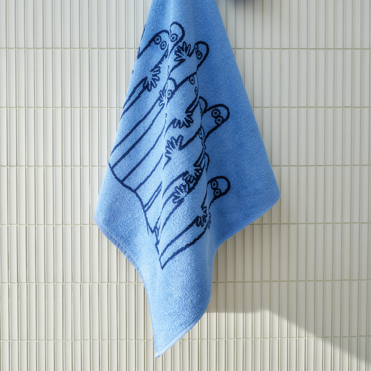 Moomin Arabia Mumin handduk 50x70 cm hattifnattene