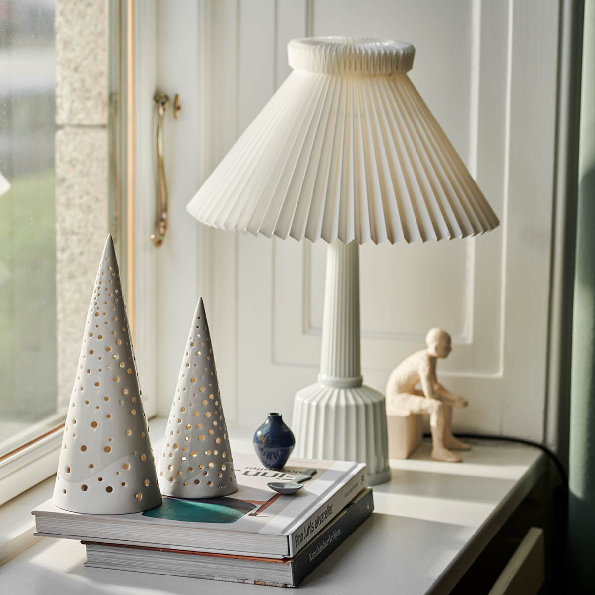 Kähler Pienoispatsas - The Reflective one 14 cm