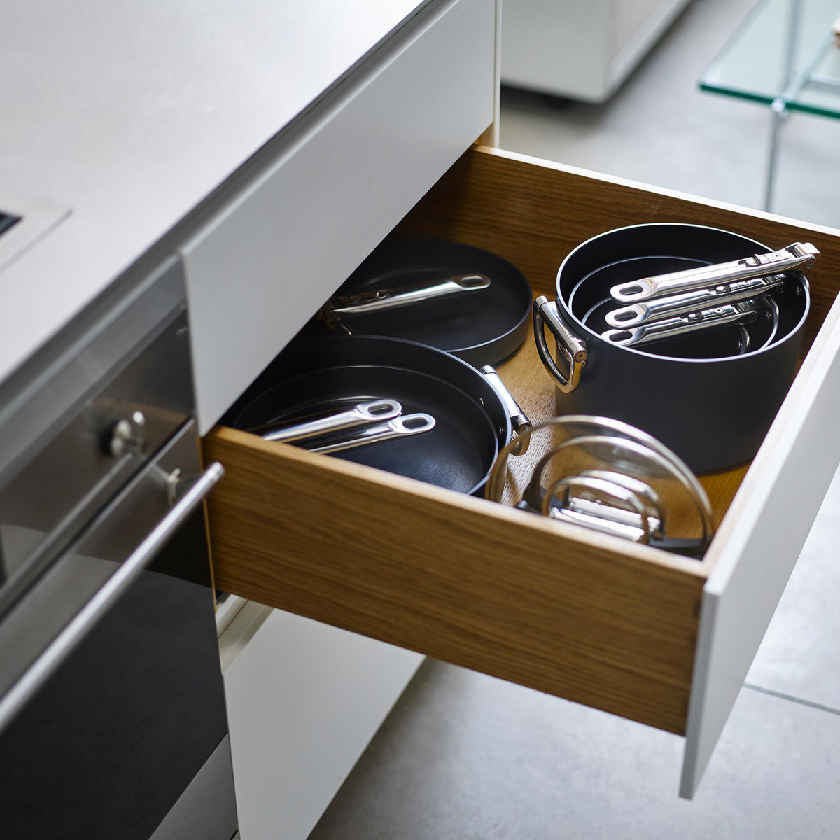 Joseph Joseph Space kastrull med lock 5,1 L 23 cm midnight blue