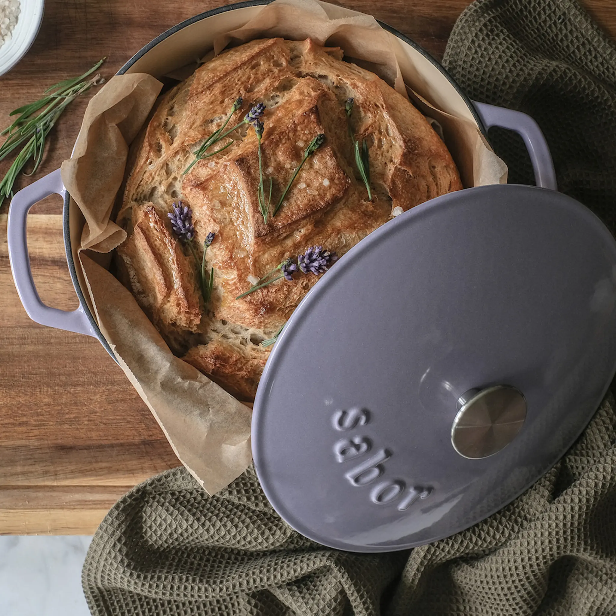 Sabor Gjutjärnsgryta 24 cm 4,4 L lavendel