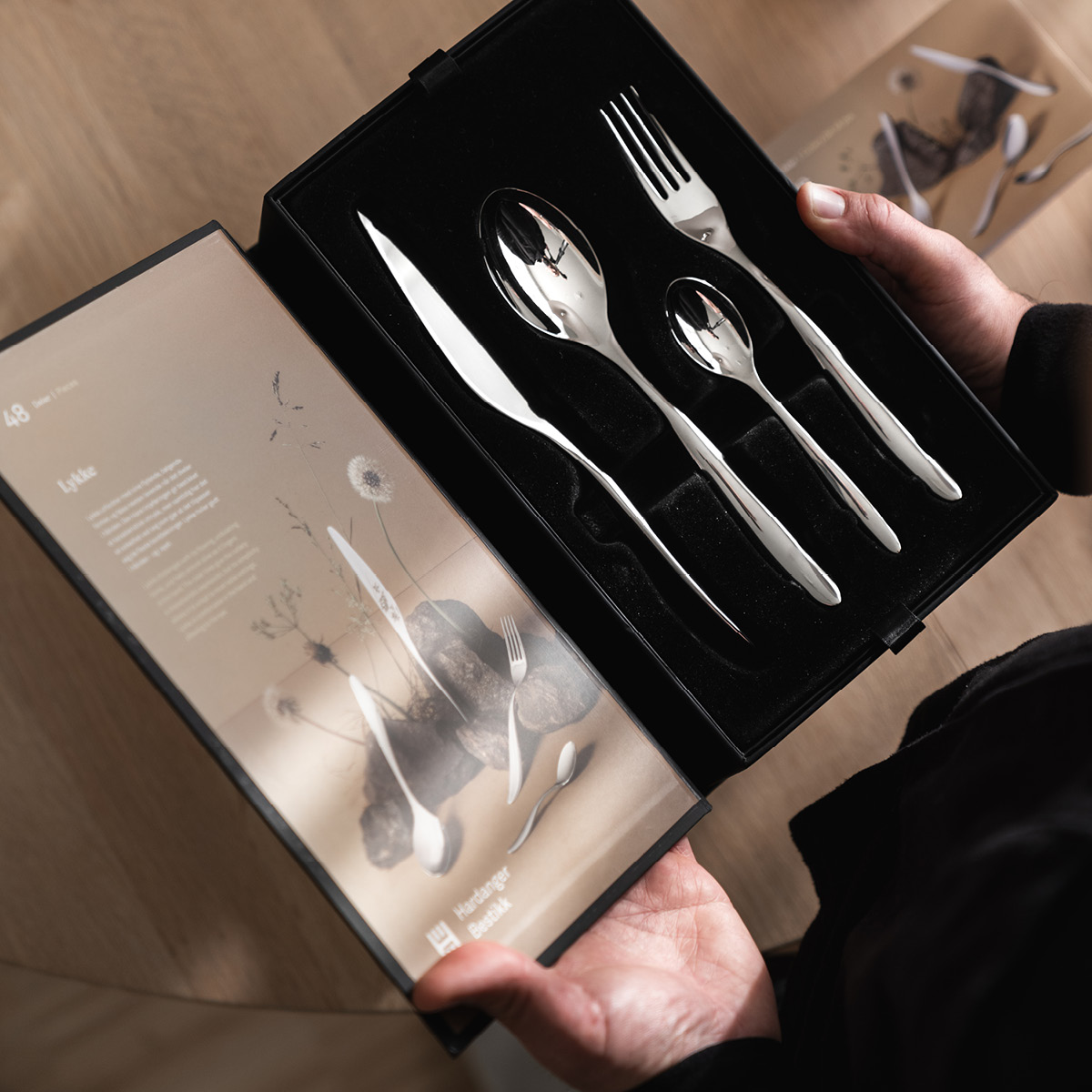 Hardanger bestikk Lykke bestikksett 24 deler