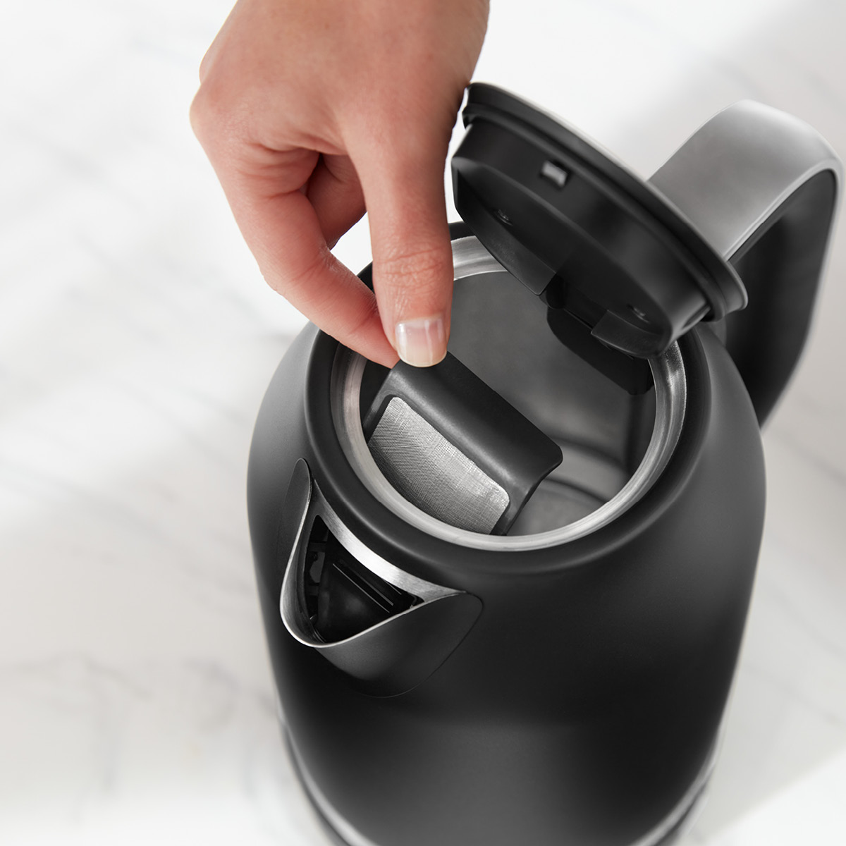 KitchenAid Vannkoker med termostat 5KEK1701EBM 1,7L matt svart