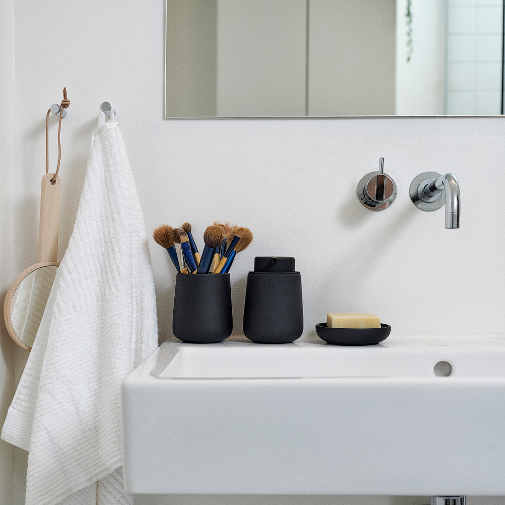 Zone Nova såpeskål 11 cm svart