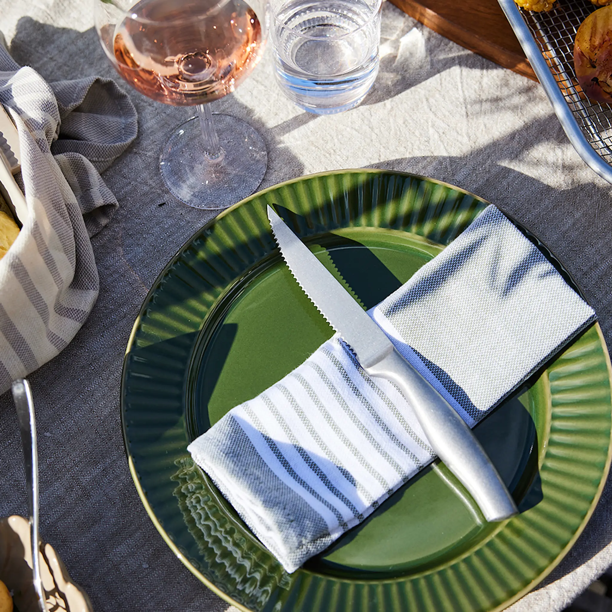 Sagaform Fredde Pihviveitsi 22,5x2x2 cm 4 kplHopea