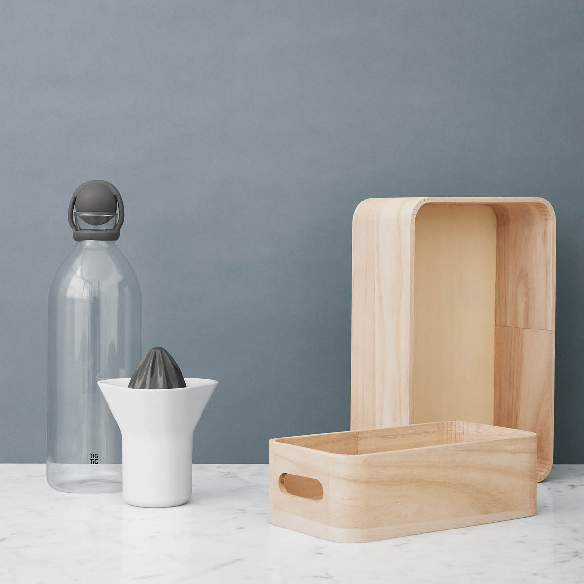 RIG-TIG Cool-It Karahvi 1,5 L Tummanharmaa