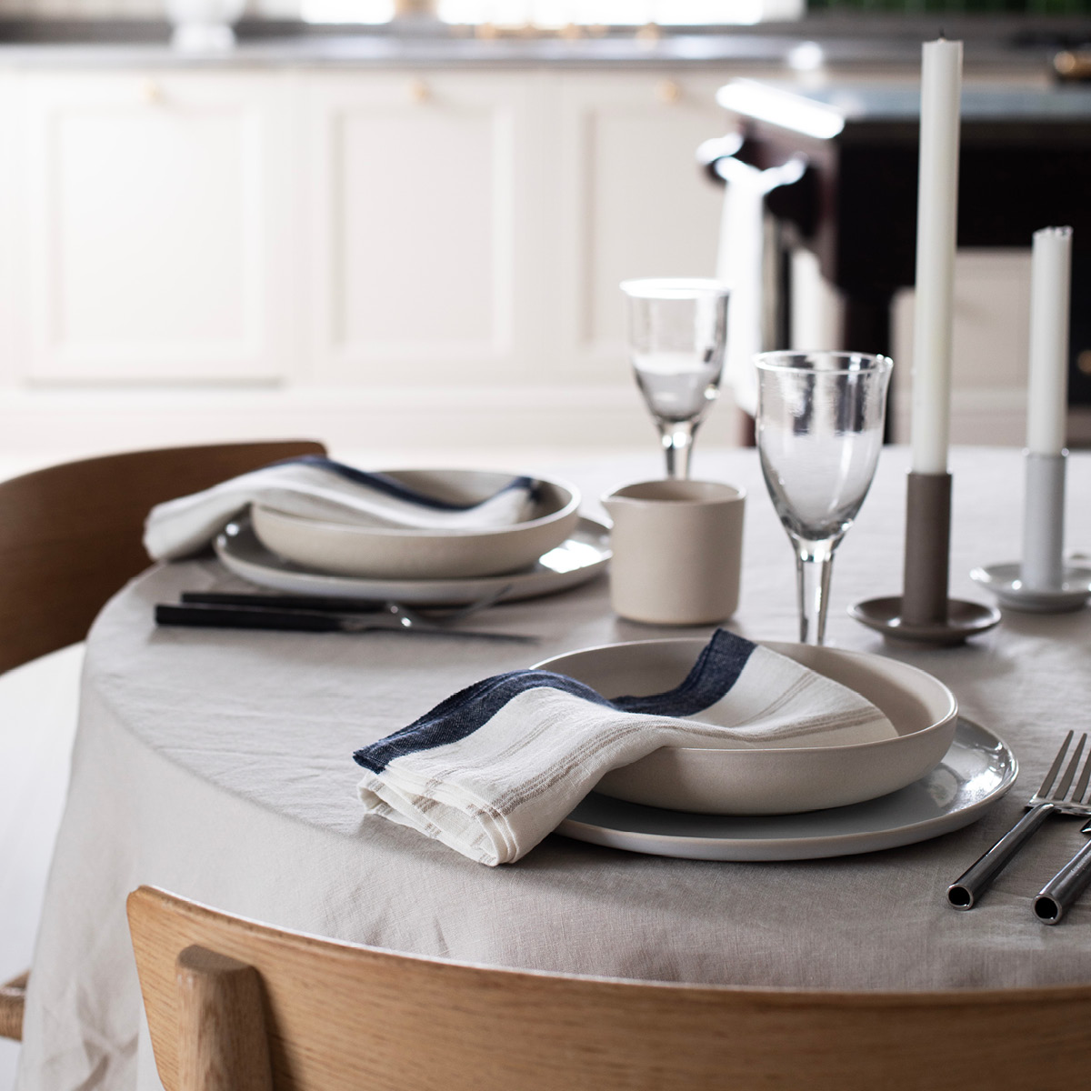 Tell Me More Maya Servett 50x50 cm Natural Stripe