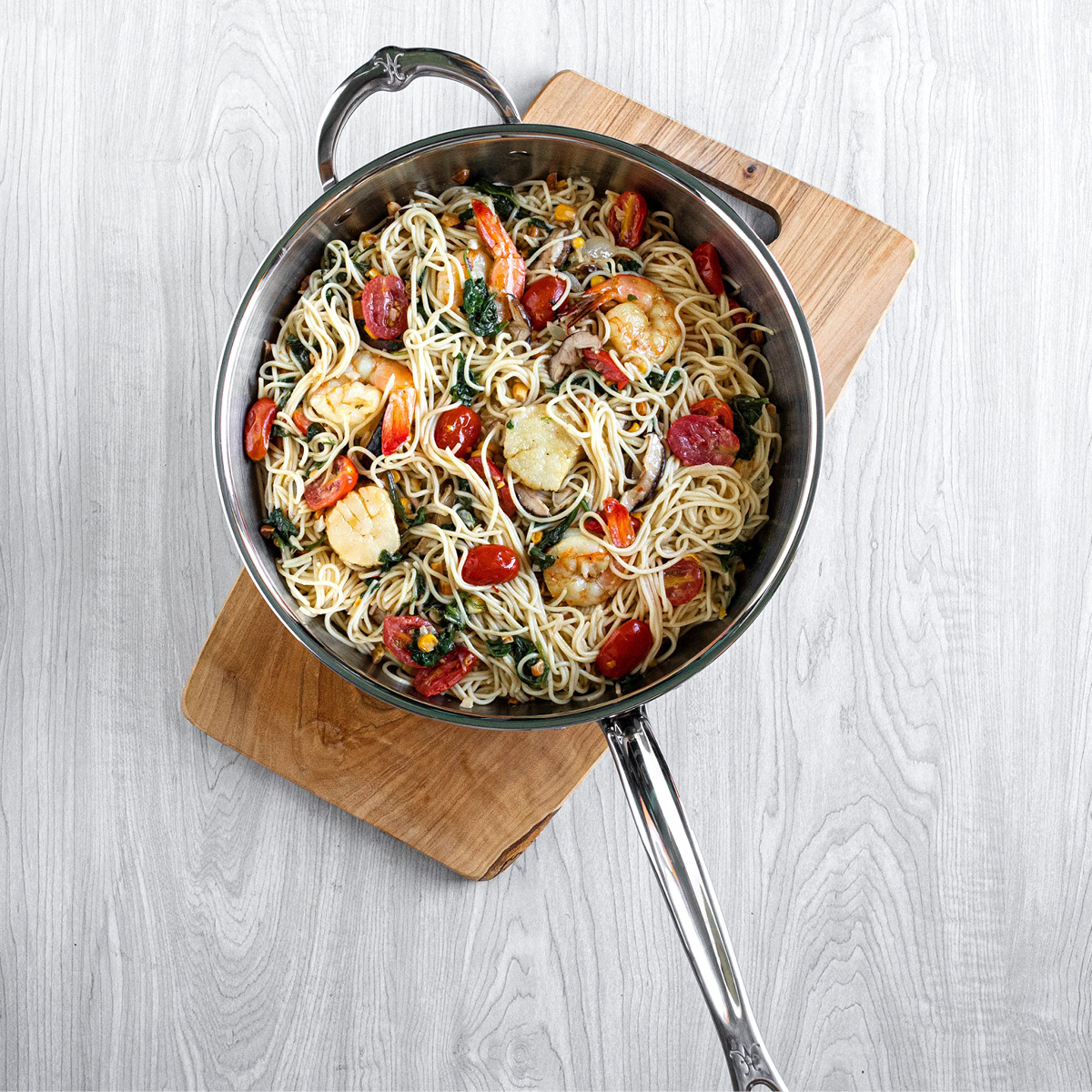 Hestan Probond traktørpanne med lokk 28 cm 4,7L stål